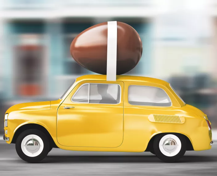 Voiture oeuf de Pâques