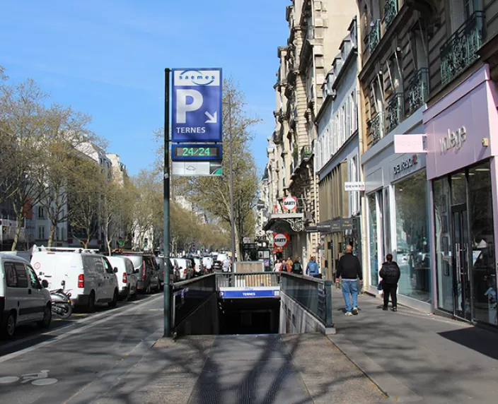 Entrée parking Saemes Ternes
