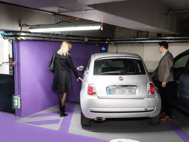 Intérieur Parking Lagrange Maubert