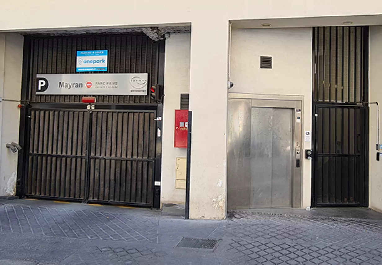 Parking Mayran - Entrée véhicules