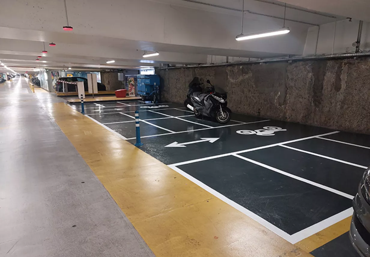 Intérieur parking Ternes