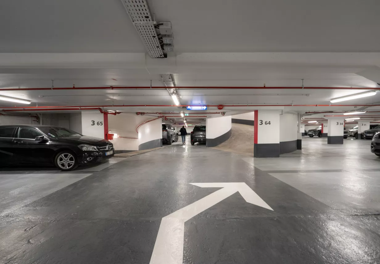 Intérieur - parking Gouraud