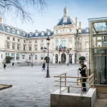 Parking Mairie du 15 ascenseur
