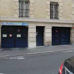 Entrée - parking Monge
